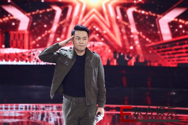 《中国达人秀》梦想冲刺夜吹响号角,杨幂暖心赠送达人手绘画像
