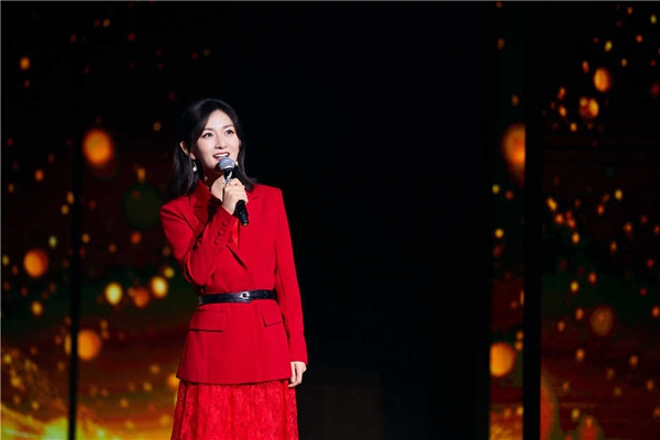 谢娜主持2019《我要上春晚》首期节目 稳坐同时段收视之首获央视认可