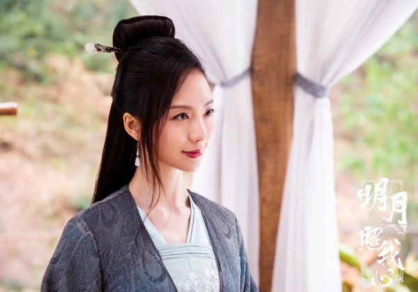 陶珞依《明月照我心》爱琴成痴 再塑古典清秀形象
