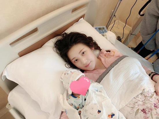 奇葩说马剑越生子 乳名三条母子平安