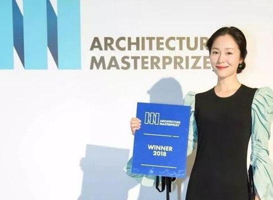 江一燕获奖别墅未获规划审批 违章建筑自改扩建将查处
