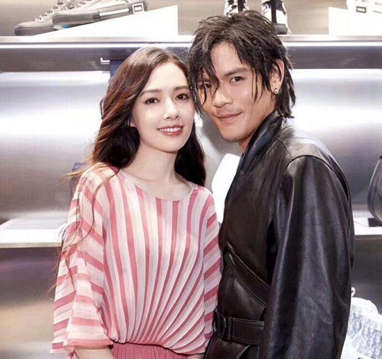 向佐否认郭碧婷怀孕:希望她怀孕了,但还没怀