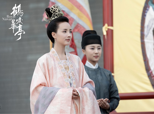 程小蒙《鹤唳华亭》神仙哭戏 观众为太子妃隔屏擦泪