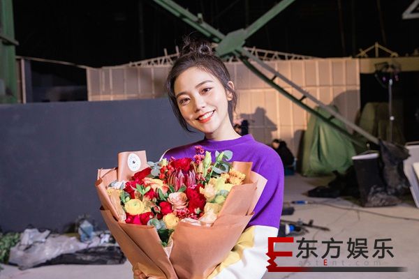 《原来时光都记得》杀青 徐樱洛化身八卦追星少女