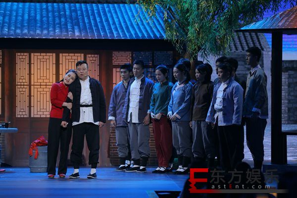 《欢乐喜剧人6》烧饼曹鹤阳正义爆棚 波兰组合上演中外默剧交流