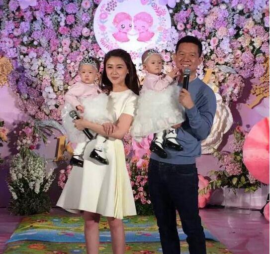 甘薇提出离婚诉讼 网友吐糟其神操作!