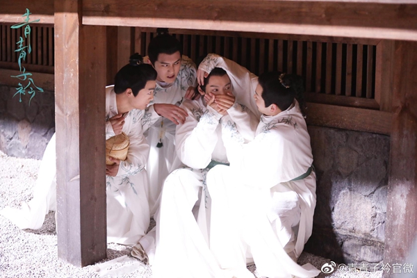 《青青子衿》热播!骆秋迟闻人隽高甜撒糖,杭如雪开启双线“真香”