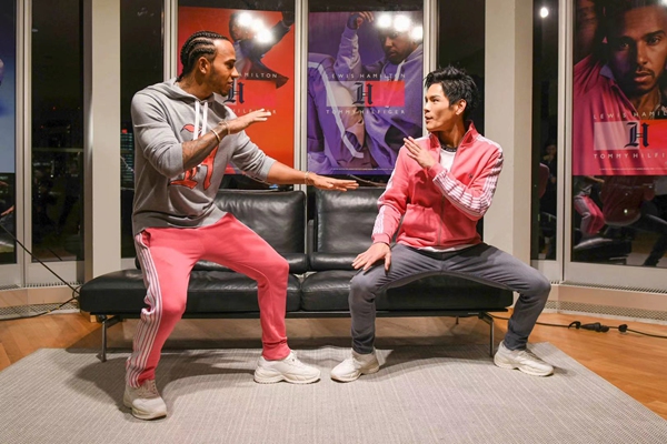 向佐力挺好友汉密尔顿 呼吁公平对待所有人