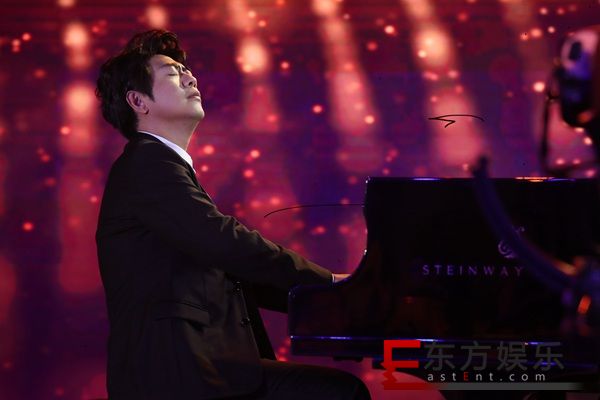 郎朗《哥德堡变奏曲》9月4日全球发行 现场精彩演出展现积累多年深厚功底